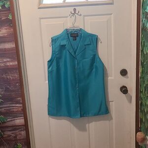 Ladies Size 10 Sleeveless Turquoise Blouse
